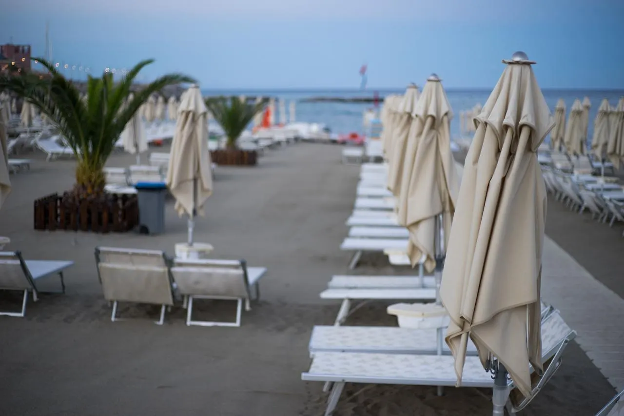 Hotel Garden Lido Loano
