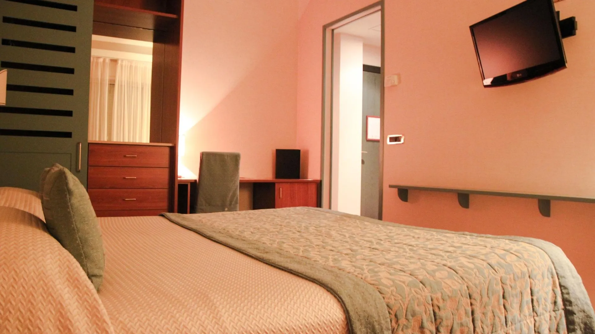Hotel Garden Lido Loano 4*,  Italy